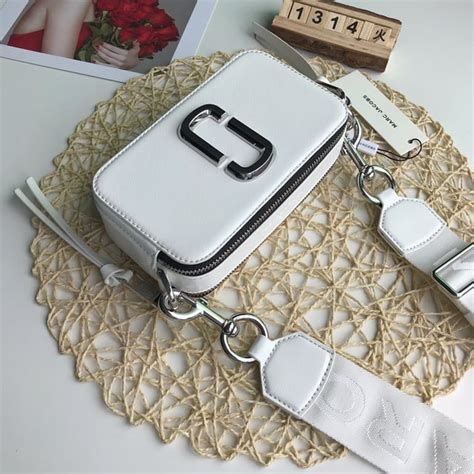 marc jacobs snapshot bag replica
